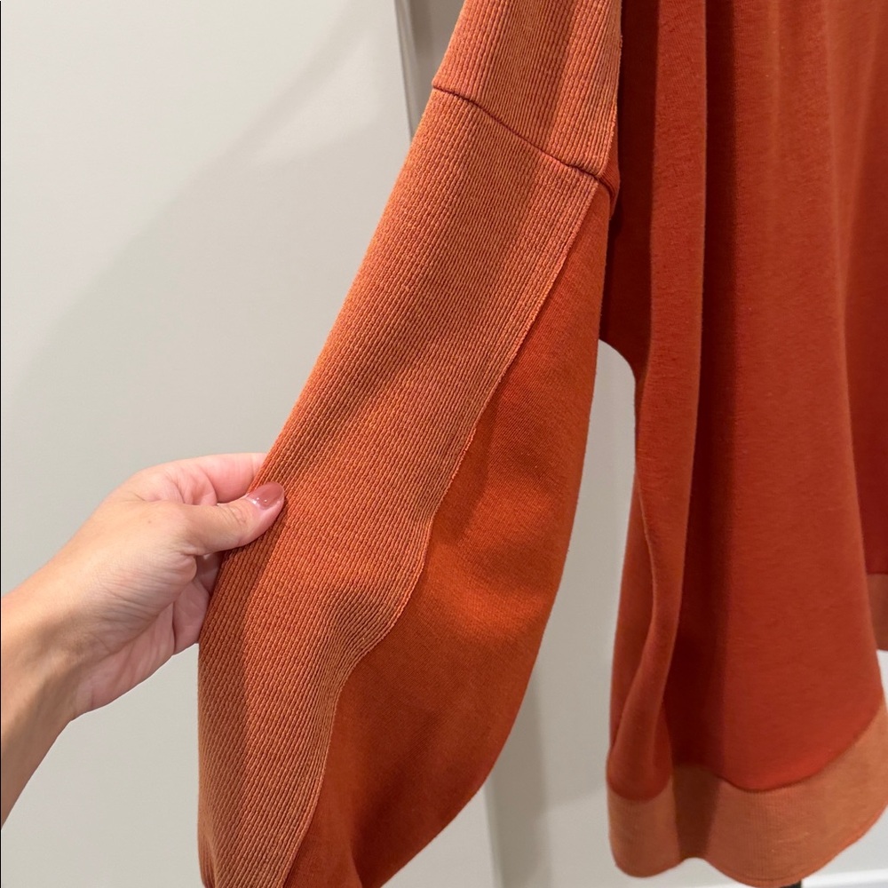 POL Warm Rust Ribbed Top - Picture 4 of 6